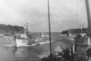 1944-45. 70th flotilla entering St-Georges Channel, Bermuda. Mike heenan collection.